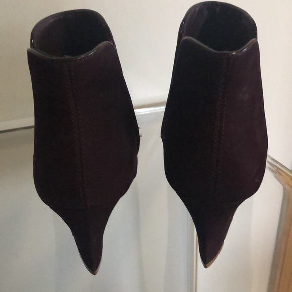 Steven ‘Jossie’ Booties - Picture 4 of 6